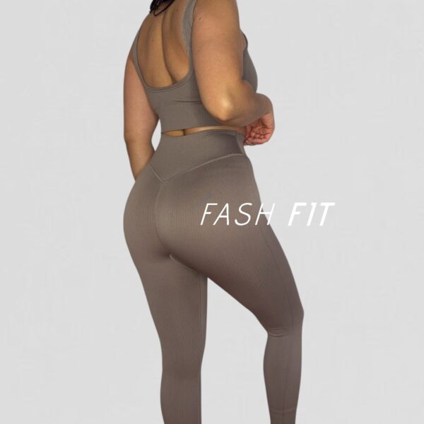 Conjunto rib Peto + Calza - Imagen 5